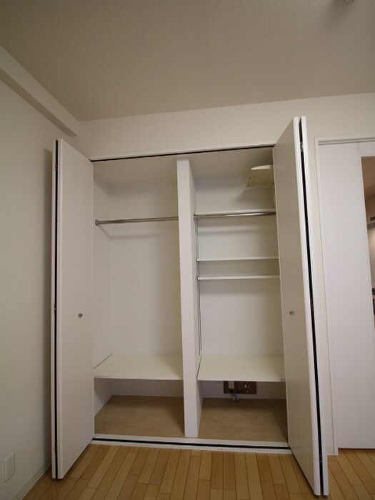 レジディア新川(405)の物件内観写真