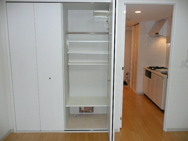 レジディア新川(405)の物件内観写真