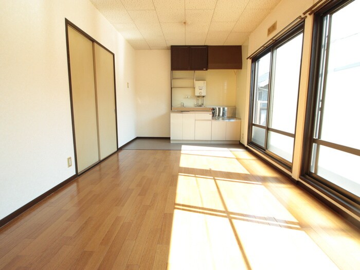 ハイツ石塚の物件内観写真