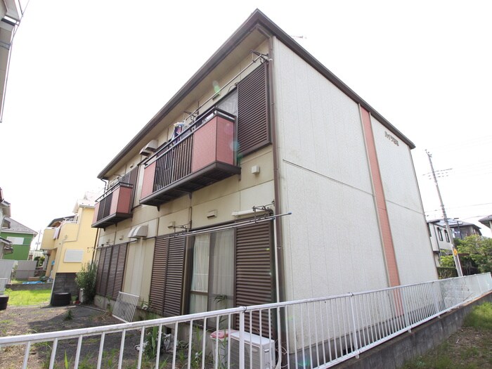 ハイツ石塚の物件外観写真