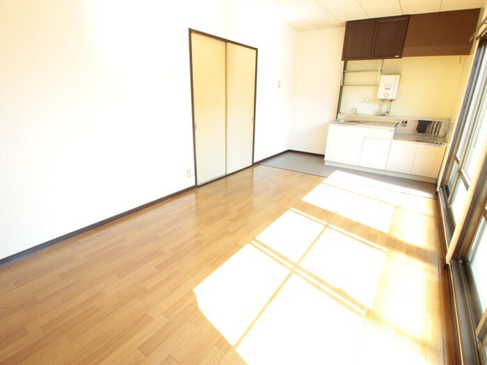 ハイツ石塚の物件内観写真