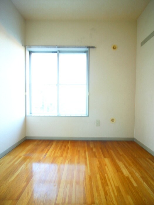 エータイマンションの物件内観写真