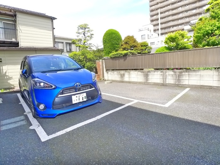 ファミーユ高砂の物件外観写真