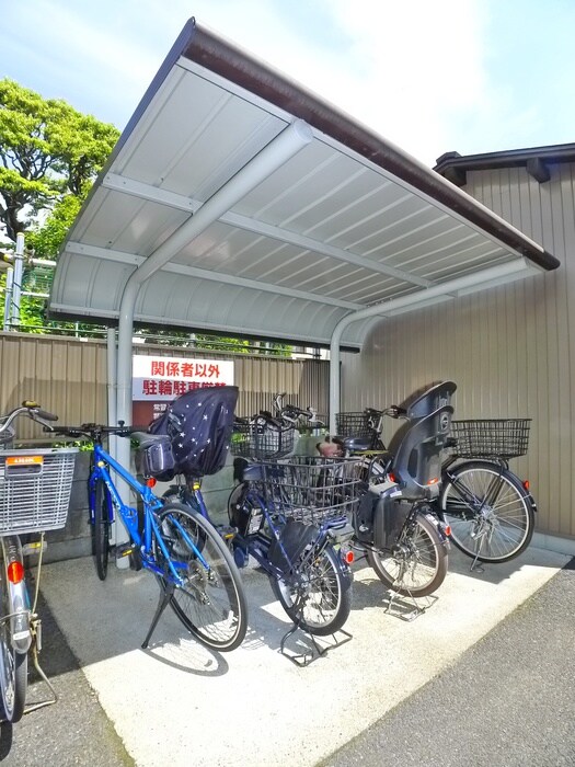 ファミーユ高砂の物件外観写真