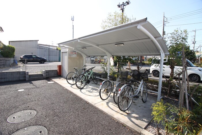 スカイティーナの物件外観写真