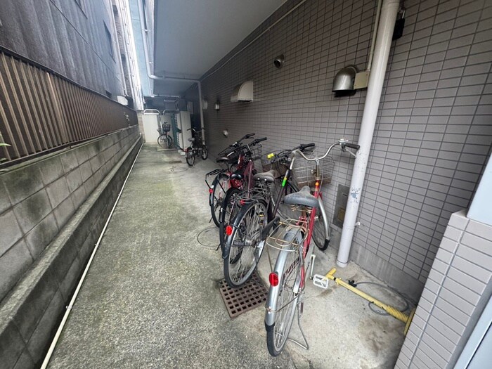 グランデュールアサノの物件外観写真