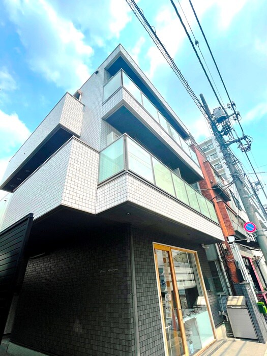 Blossom　Nakameguroの物件外観写真