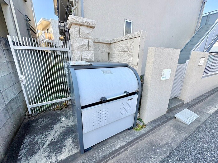 シュロス 中村橋の物件外観写真