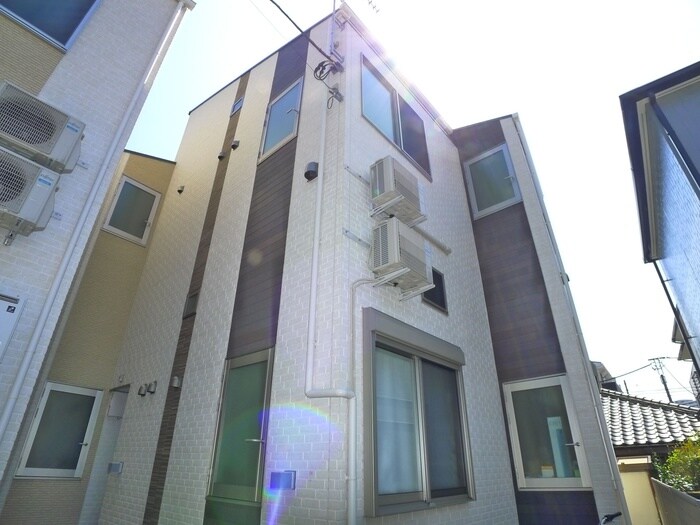 グランドソレーユ西新井の物件外観写真