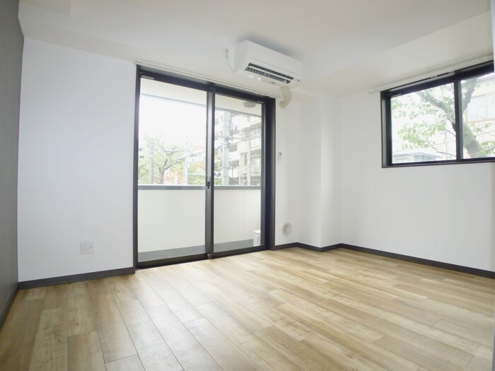 ヒルズ東日暮里の物件内観写真