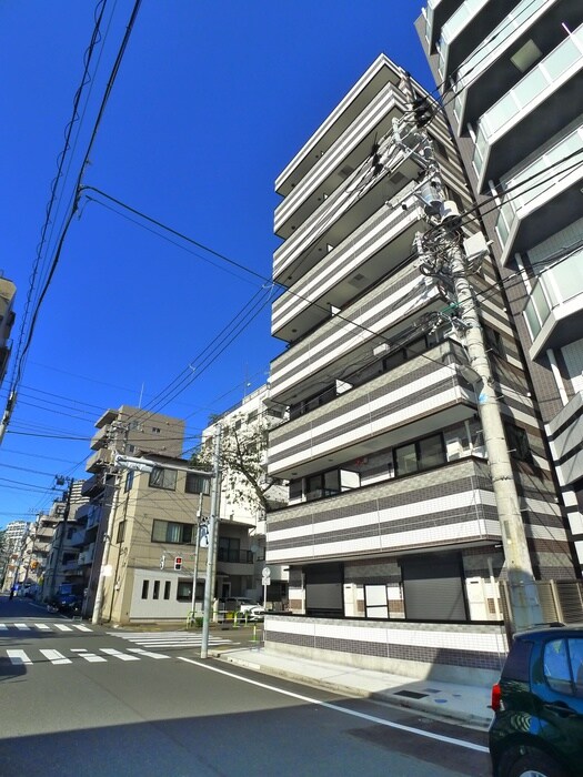 ヒルズ東日暮里の物件外観写真