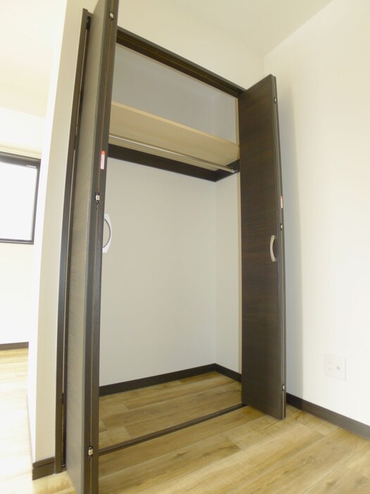 ヒルズ東日暮里の物件内観写真