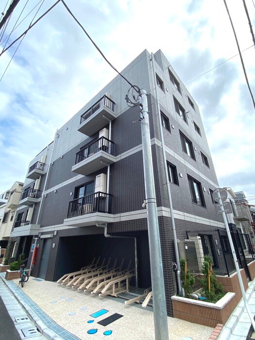 ウェルスクエア西新宿五丁目の物件外観写真