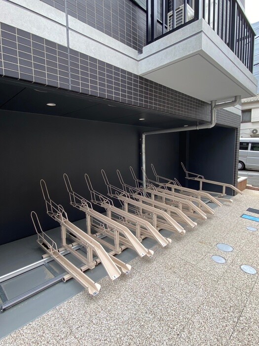 ウェルスクエア西新宿五丁目の物件外観写真