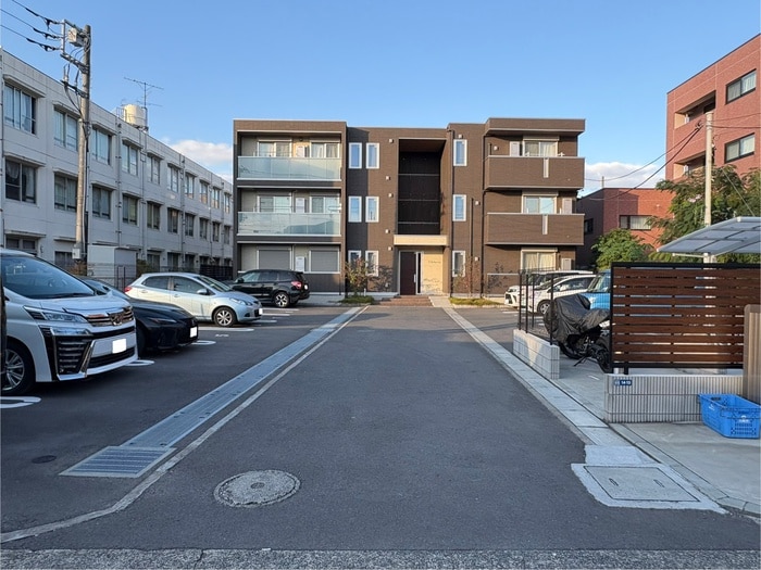 Ｃｈｌｏｒｉｓの物件外観写真