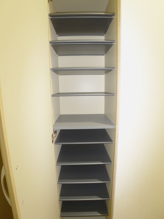 Ｒｅｇｕｌｕｓ三ノ輪の物件内観写真