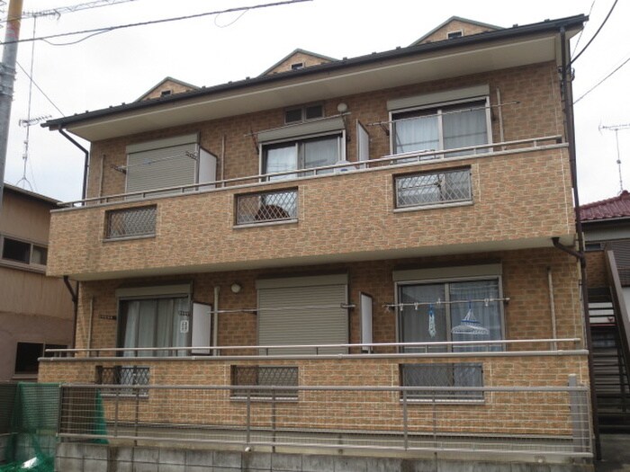 ファーストハイツの物件外観写真