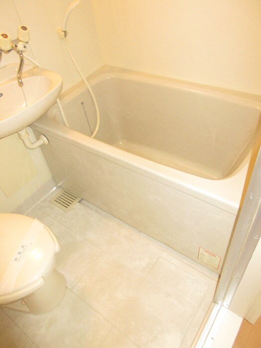 ＫＳＧマリーンオ－クラの物件内観写真