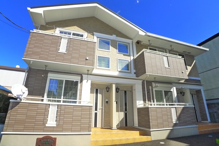 メゾンMORIKOの物件外観写真