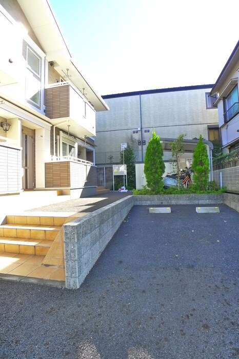 メゾンMORIKOの物件外観写真