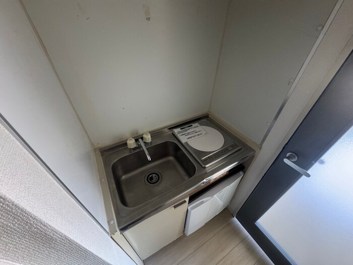 ローズガーデンＡ５７番館の物件内観写真