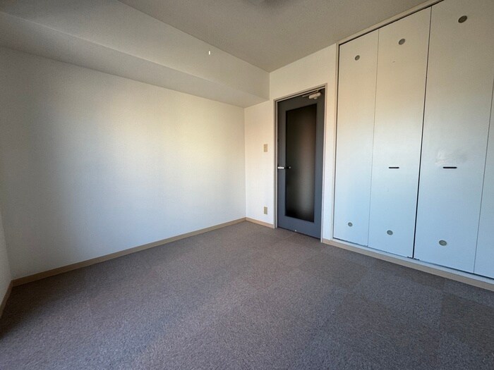 ローズガーデンＡ５７番館の物件内観写真