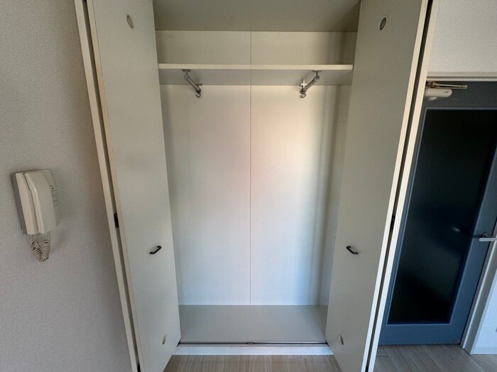 ローズガーデンＡ５７番館の物件内観写真