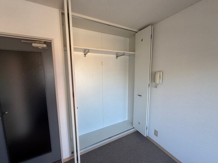 ローズガーデンＡ５７番館の物件内観写真