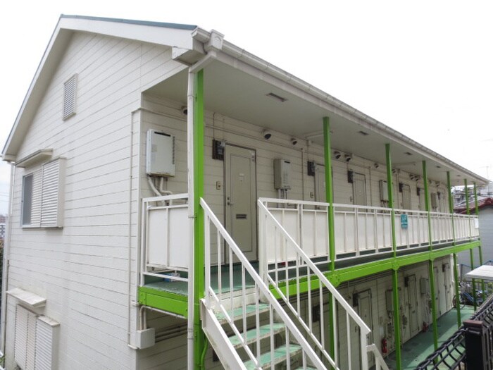 サングロリアスコ－ポの物件外観写真