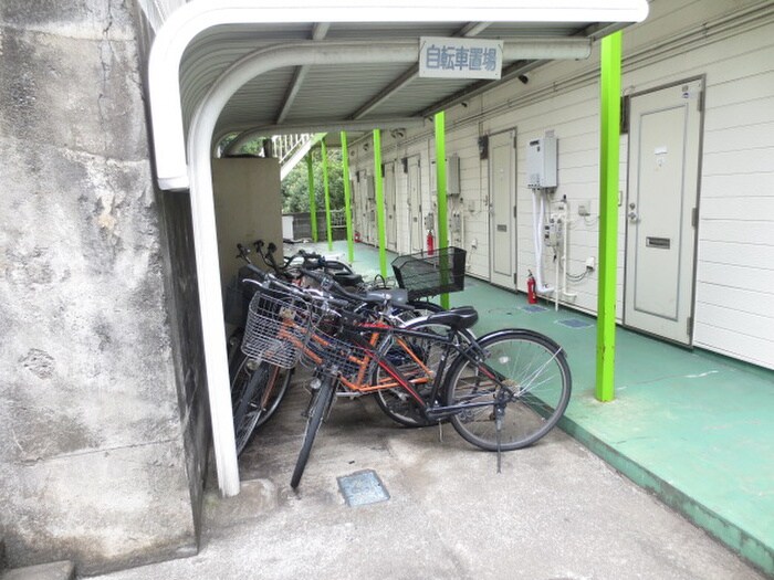 サングロリアスコ－ポの物件外観写真