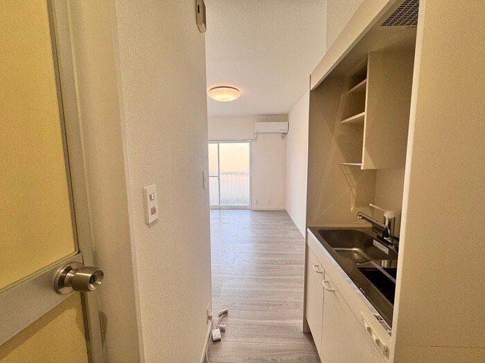 サングロリアスコ－ポの物件内観写真