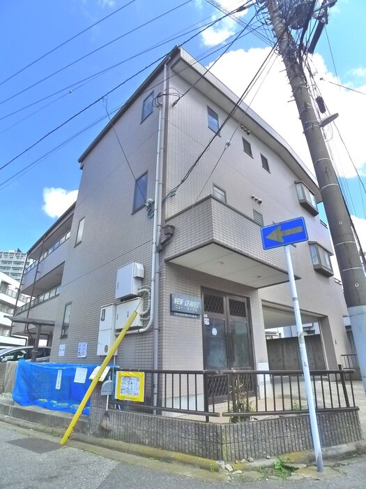 ニューリーブスの物件外観写真