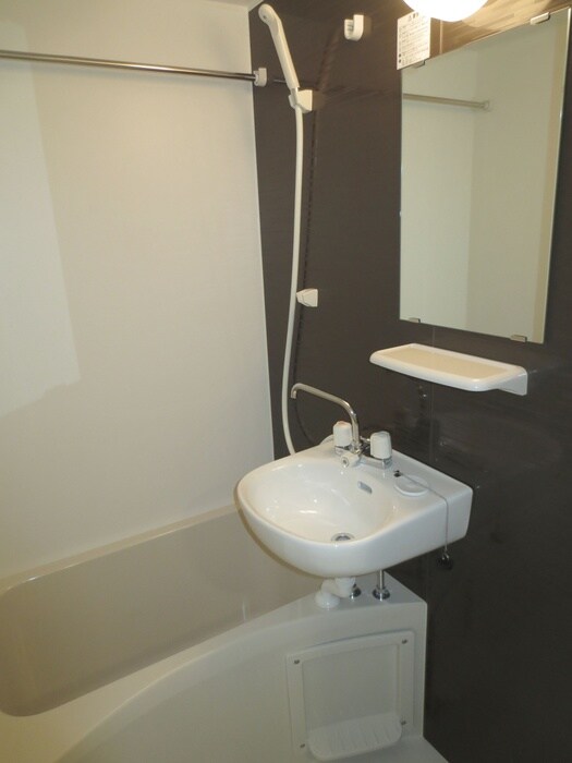 リバージュ千住大橋の物件内観写真