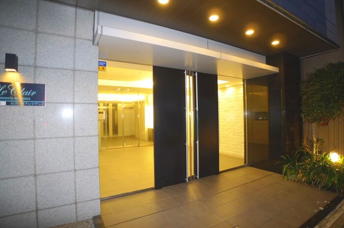 ルクレ森下レジデンスの物件外観写真