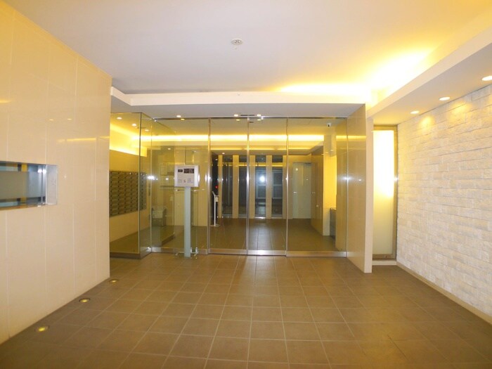 ルクレ森下レジデンスの物件外観写真