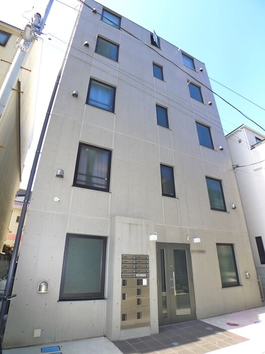 プランドール北千住の物件外観写真