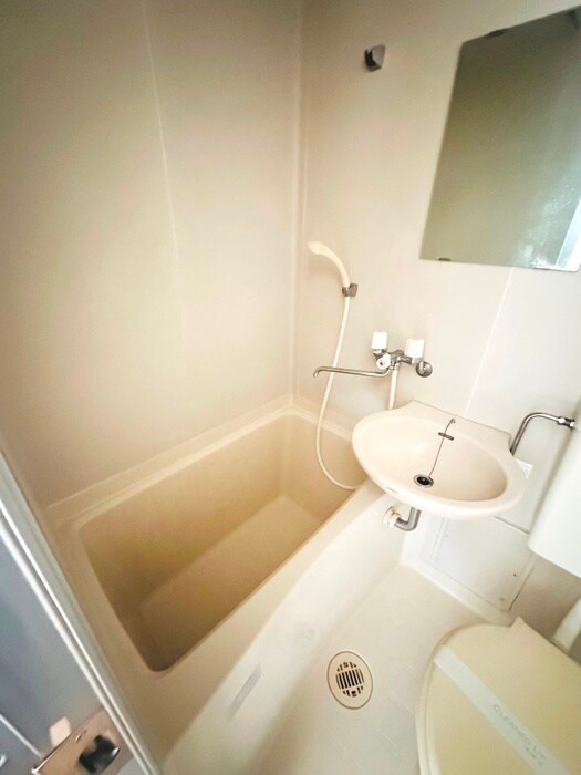 ハイネス宮腰の物件内観写真