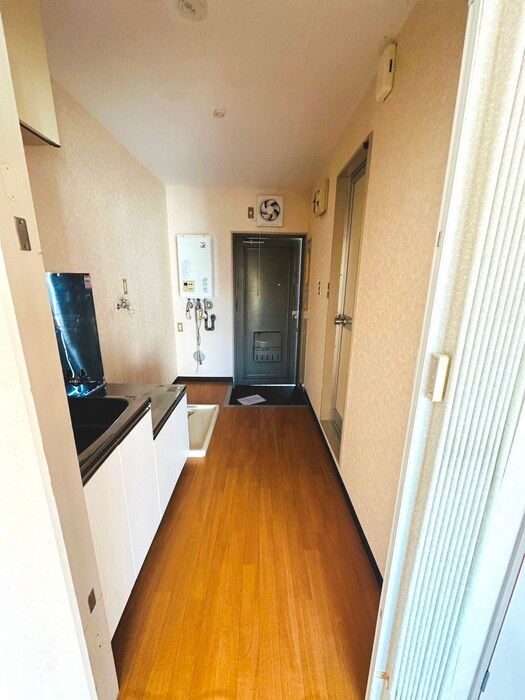 ハイネス宮腰の物件内観写真