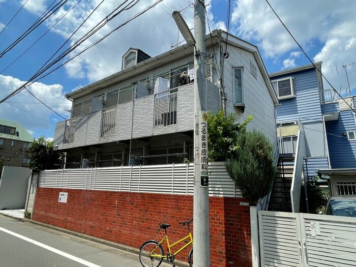 ヴィラ桜新町の物件外観写真