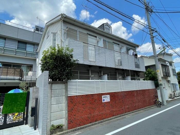 ヴィラ桜新町の物件外観写真