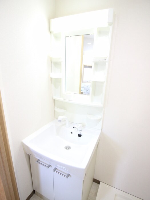 アルビオン・ボナ－ルの物件内観写真