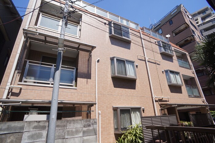 ファミール・コアメゾンの物件外観写真