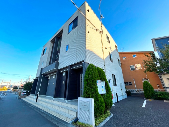 カーサビアンカの物件外観写真