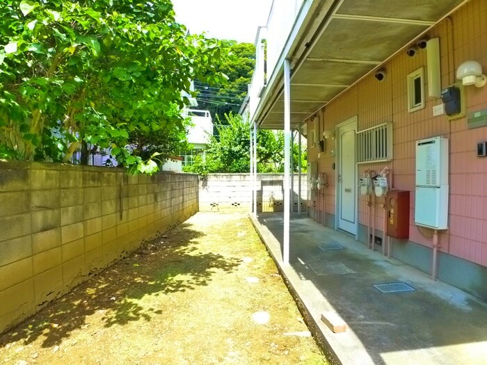 カーサ・ローザの物件外観写真