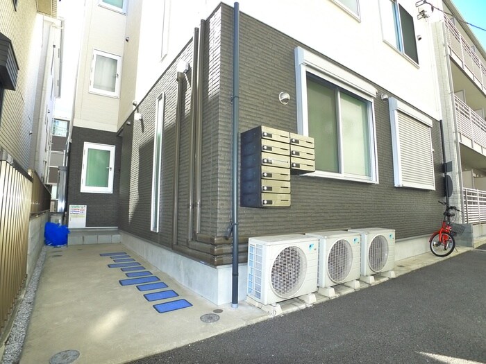 FERIO千住大橋駅前の物件外観写真