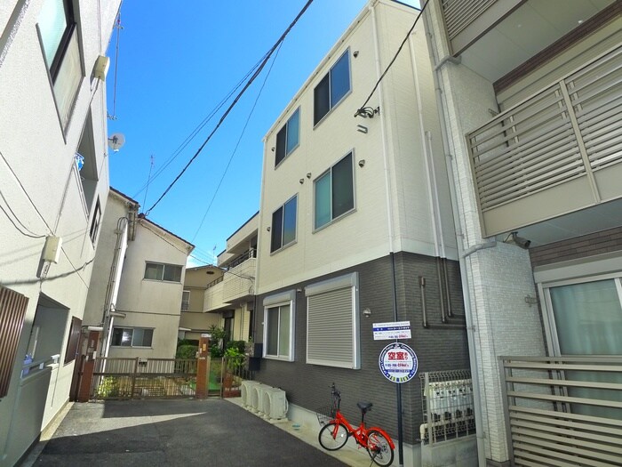 FERIO千住大橋駅前の物件外観写真