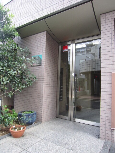 ロジェの物件外観写真