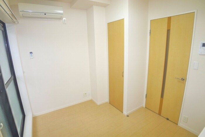 アンビシャス千葉城前の物件内観写真