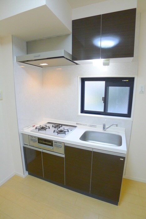 アンビシャス千葉城前の物件内観写真