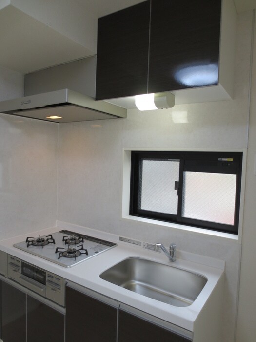 アンビシャス千葉城前の物件内観写真